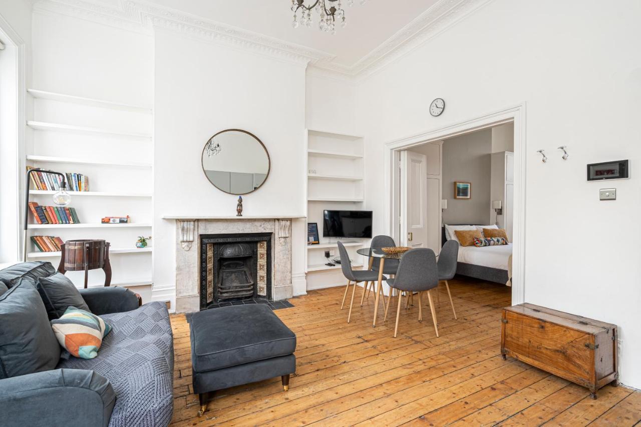 Chic Apartment Near Kensington Palace London Exterior photo